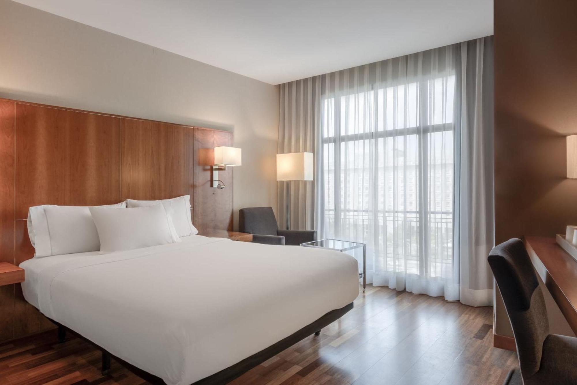 Ac Hotel Aitana By Marriott Мадрид Экстерьер фото